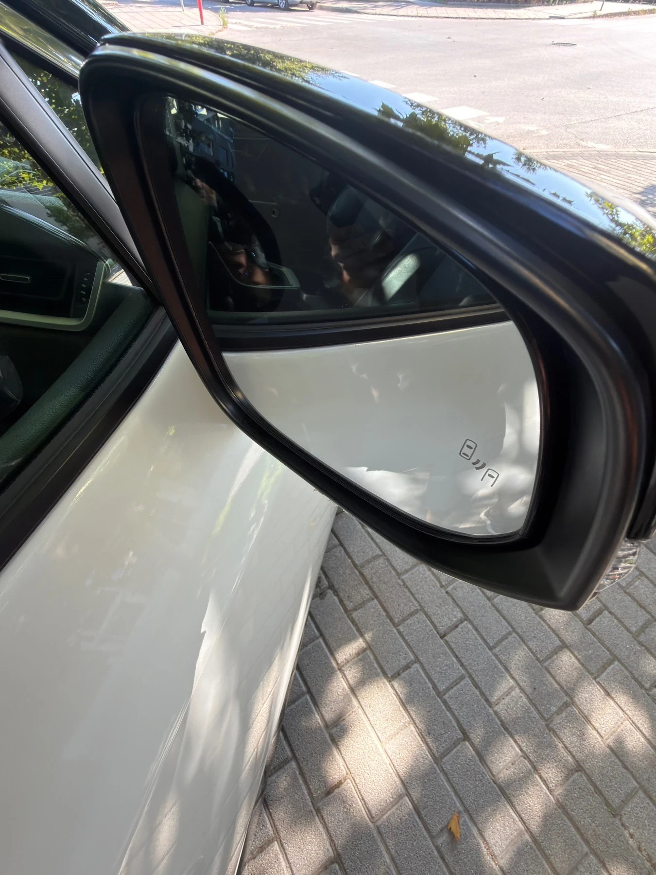 Toyota Rav4 BI-TONE 4х4 PREMIUM 360  Пълен сервиз, снимка 17 - Автомобили и джипове - 55424894