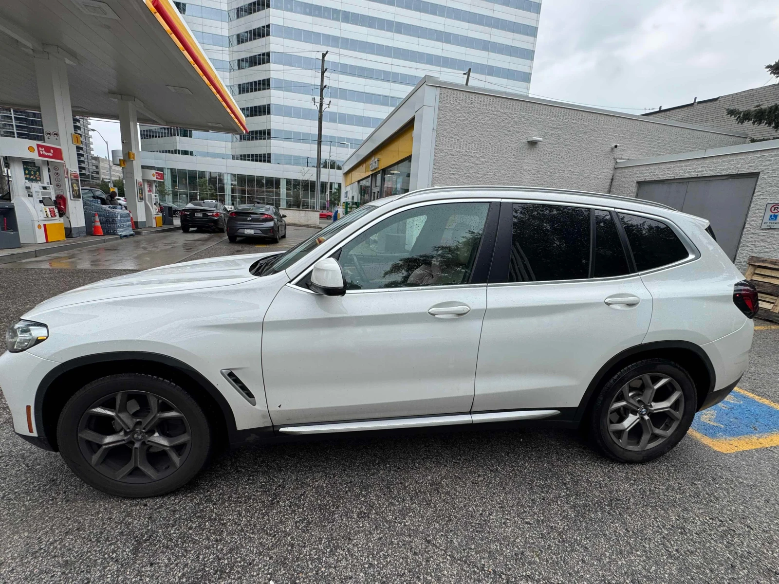 BMW X3 * xDrive30i * CARFAX * , снимка 2 - Автомобили и джипове - 56011472