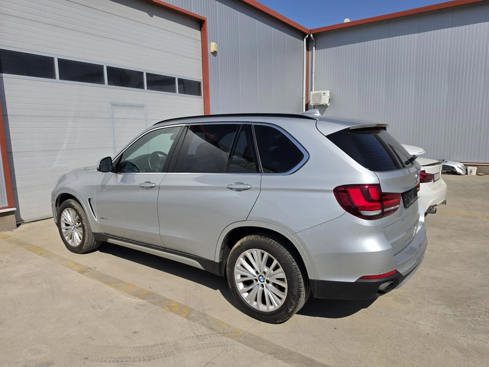 BMW X5 3.5i, снимка 2 - Автомобили и джипове - 56511163