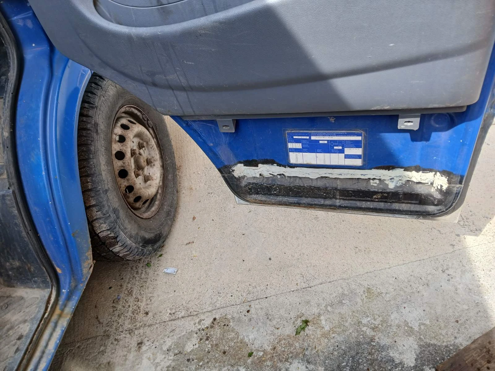 Mercedes-Benz Sprinter 311 Средна база, снимка 8 - Бусове и автобуси - 55316372