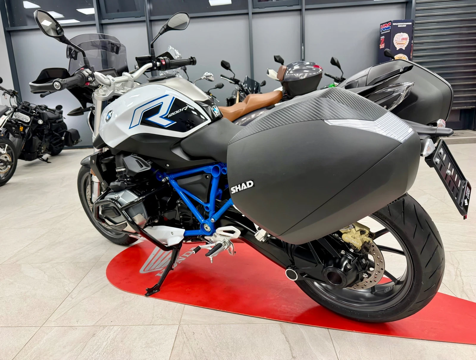 BMW R 1200 R 2017, снимка 7 - Мотоциклети и мототехника - 54731814