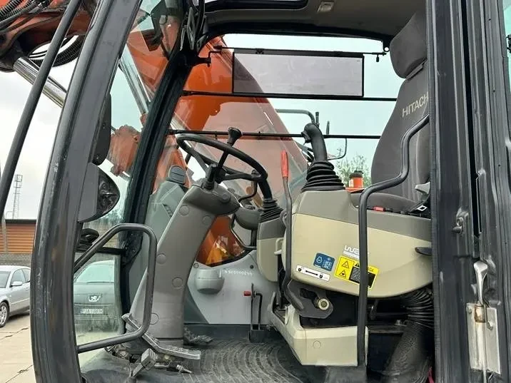 Багер Hitachi ZX170W-5B - изображение 2