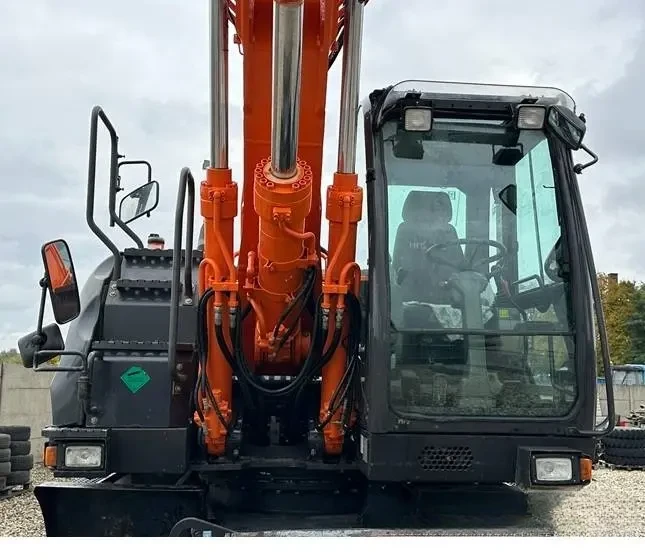 Багер Hitachi ZX170W-5B - изображение 3