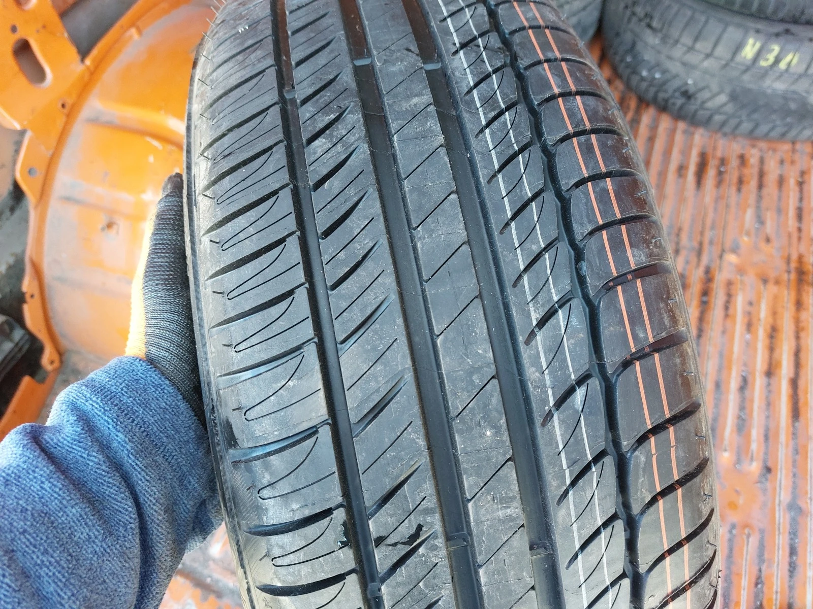 ���� 215/55R16 | Mobile.bg � ����������� 2