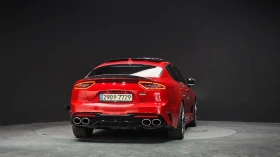 Kia Stinger 3.3i GT TURBO/AWD/ПАНОРАМА/ОБДУХВАНЕ/HEAD UP/F1/, снимка 4