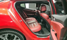 Kia Stinger 3.3i GT TURBO/AWD/ПАНОРАМА/ОБДУХВАНЕ/HEAD UP/F1/, снимка 17