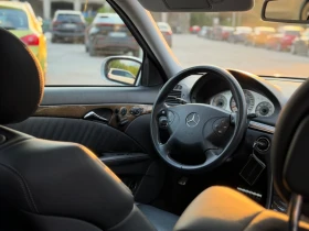 Mercedes-Benz E 55 AMG 70 000КМ, снимка 11
