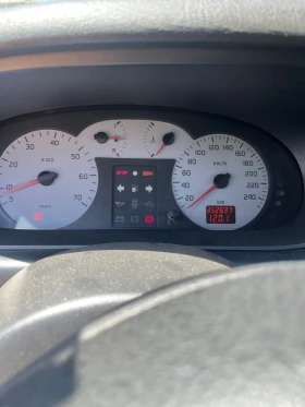 Renault Megane, снимка 2