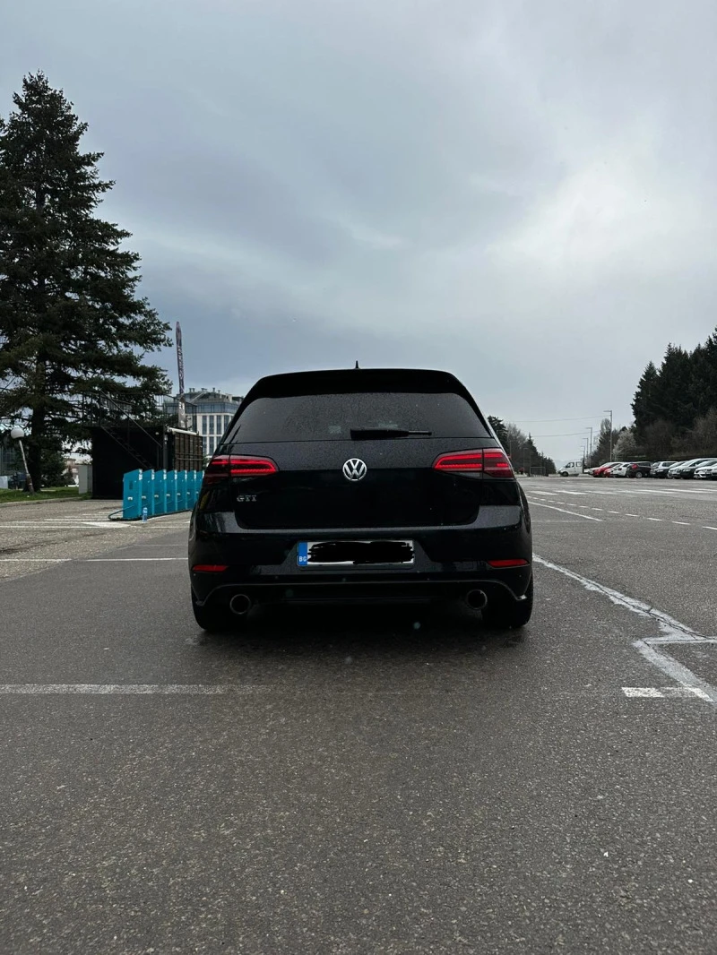 VW Golf Golf GTI 2.0 бензин 250к.с в ТоП СъСтОяНиеЕ, снимка 5 - Автомобили и джипове - 40151734