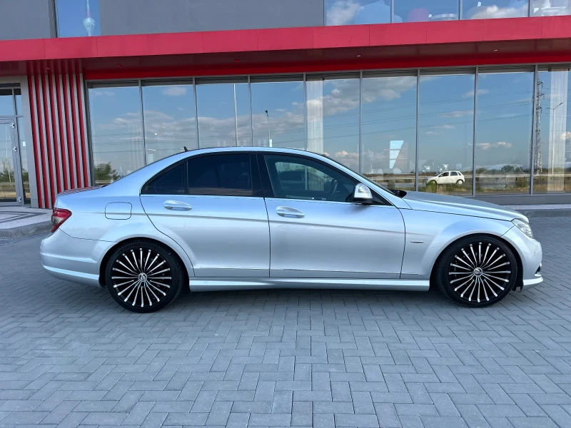 Mercedes-Benz C 220 2.2 мотор ОМ646 автомат Avantgarde AMG , снимка 6 - Автомобили и джипове - 47300404