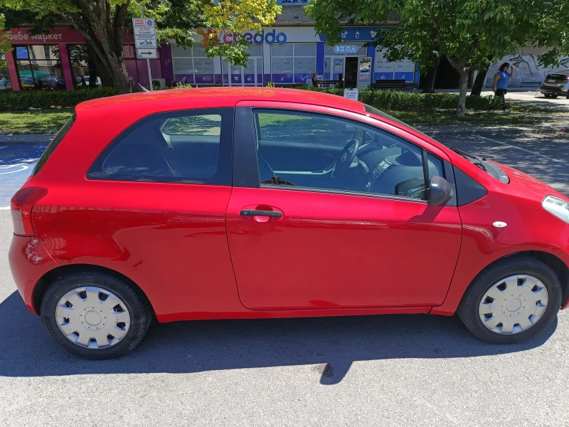 Toyota Yaris, снимка 3 - Автомобили и джипове - 47441539