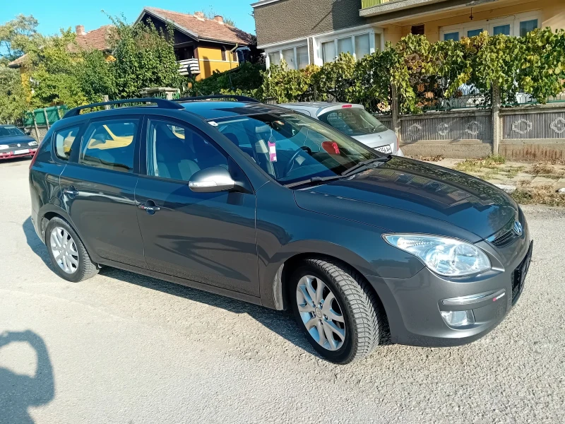 Hyundai I30 1.6 D, снимка 2 - Автомобили и джипове - 48816775