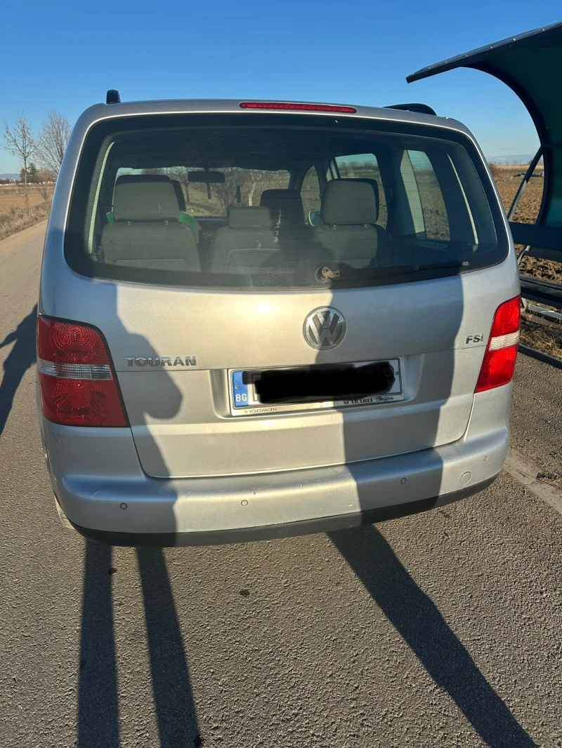 VW Touran, снимка 1 - Автомобили и джипове - 48826135