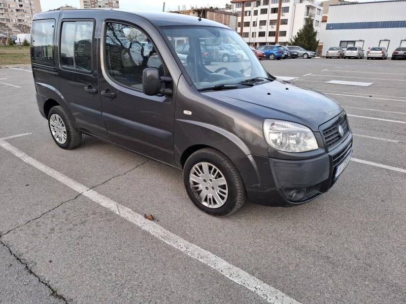 Fiat Doblo 1.9Multijet, снимка 3 - Автомобили и джипове - 48898715