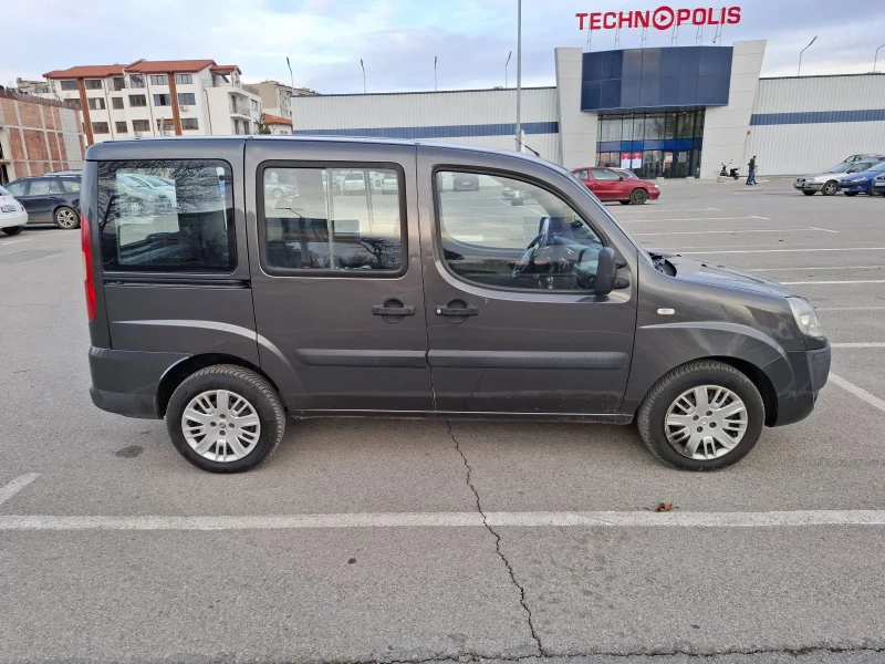 Fiat Doblo 1.9Multijet, снимка 6 - Автомобили и джипове - 48898715