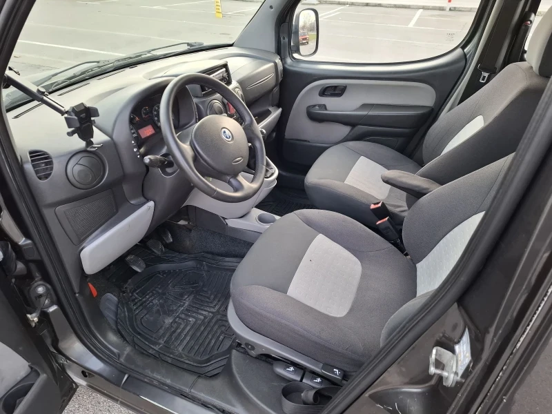 Fiat Doblo 1.9Multijet, снимка 7 - Автомобили и джипове - 48898715