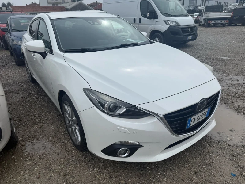 Mazda 3 (KATO НОВА), снимка 3 - Автомобили и джипове - 49533625