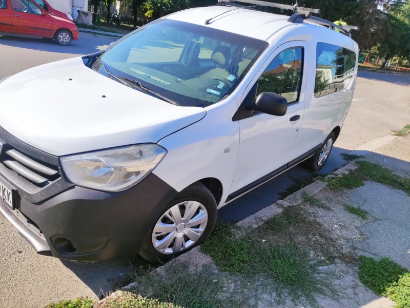 Dacia Dokker, снимка 8 - Автомобили и джипове - 52059335