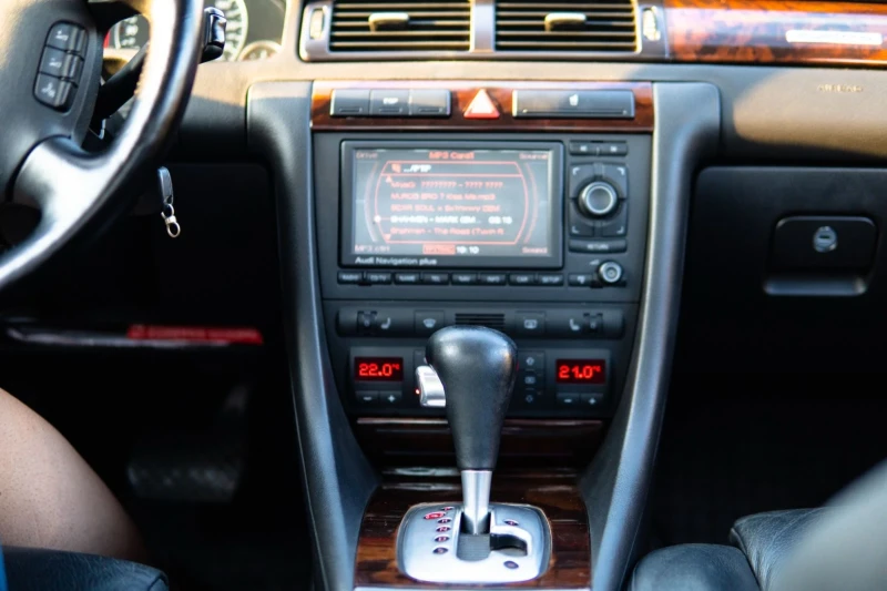 Audi A6 2.7 t, снимка 6 - Автомобили и джипове - 52504618