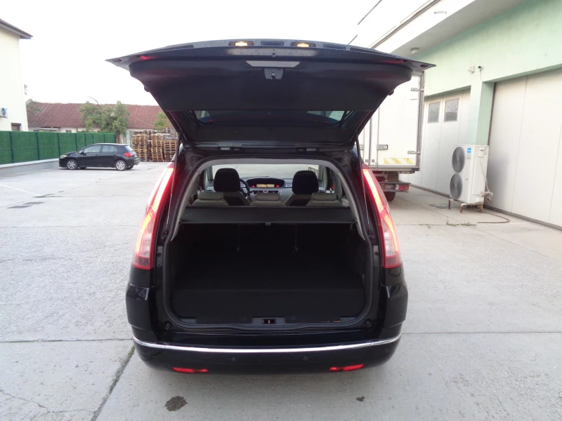 Citroen C4 Picasso 1.8-16V-125-BARTER-LIZING, снимка 8 - Автомобили и джипове - 51682773