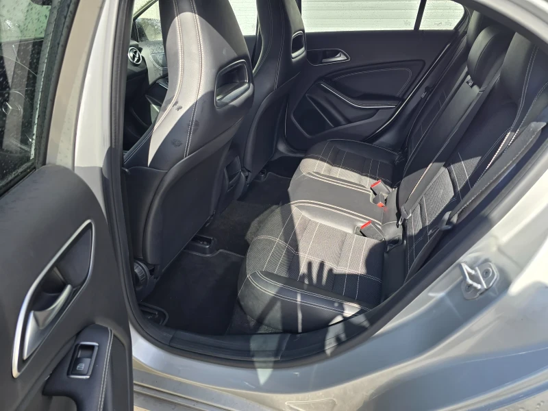 Mercedes-Benz A 180 A180 SPORT Euro 6B, снимка 13 - Автомобили и джипове - 52197767