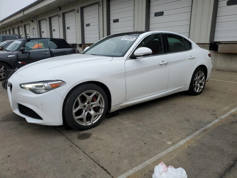 Alfa Romeo Giulia 2.0* TI* РЕАЛНИ КМ!