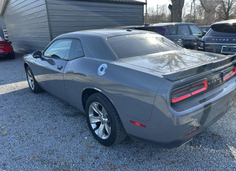 Dodge Challenger, снимка 3 - Автомобили и джипове - 52976991
