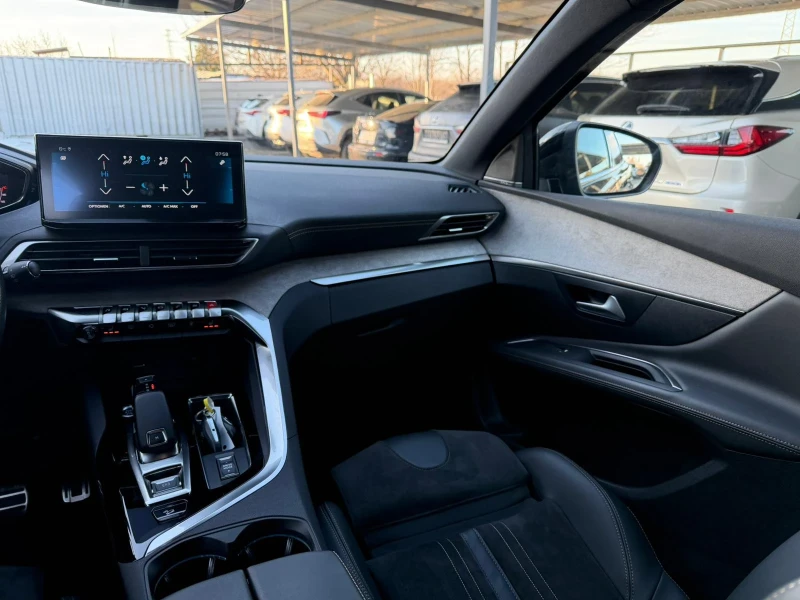 Peugeot 3008 Facelift/GT/Auto/360Camera, снимка 12 - Автомобили и джипове - 53208762