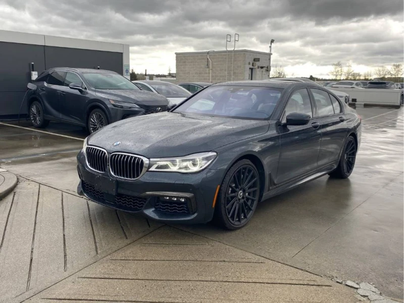 BMW 750 i xDrive* CARFAX* ОПЦИЯ ЗА ФИНАНСИРАНЕ* - 42900 лв. - 33085816 | Car24.bg