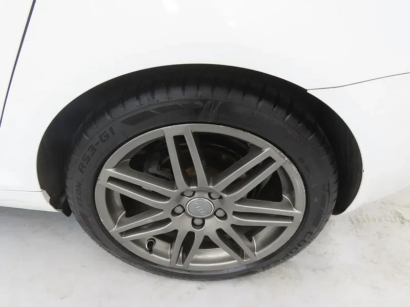 Audi A3 2.0, снимка 17 - Автомобили и джипове - 54547639
