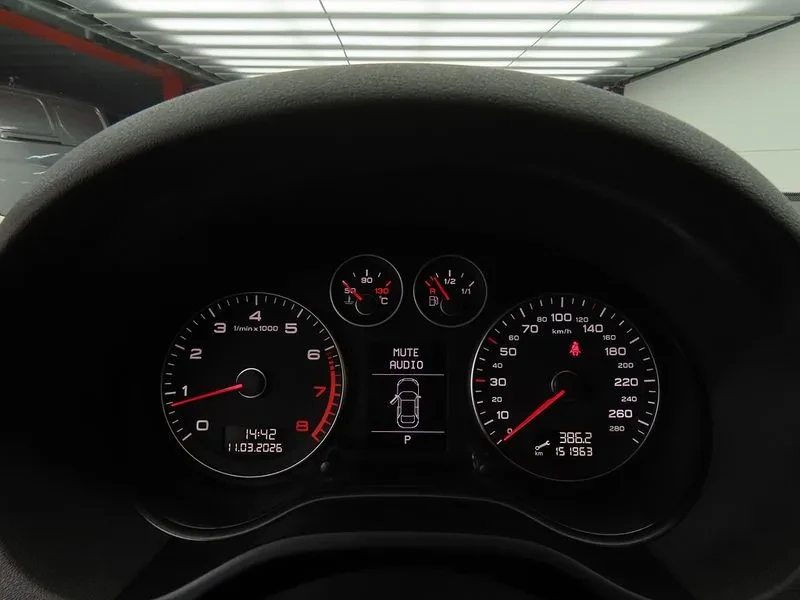 Audi A3 2.0, снимка 9 - Автомобили и джипове - 54547639