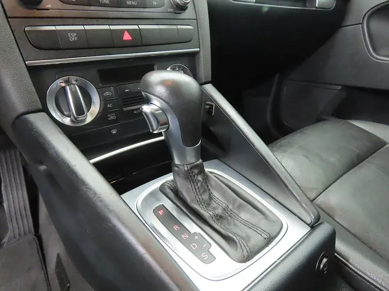 Audi A3 2.0, снимка 11 - Автомобили и джипове - 54547639