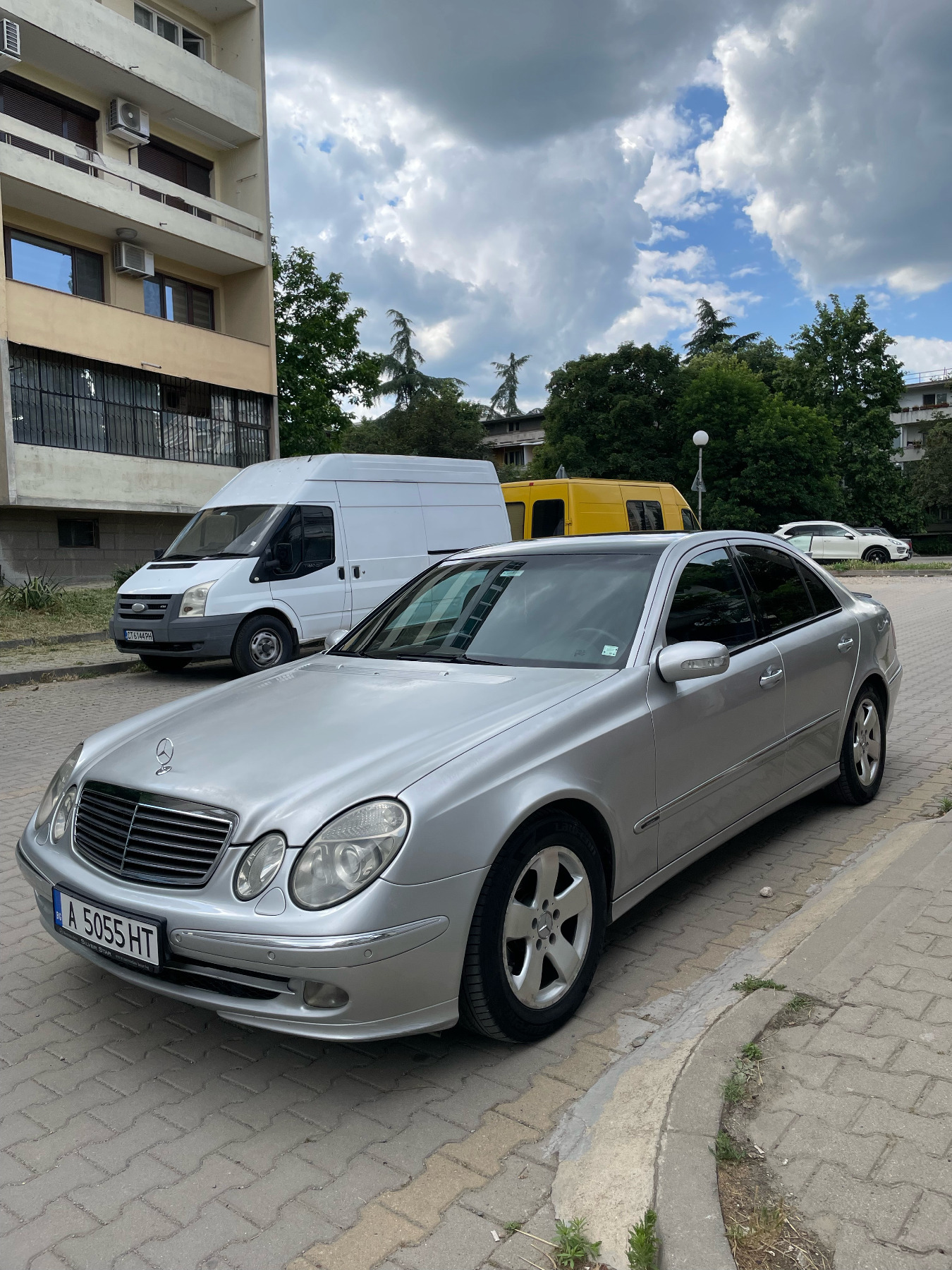 Mercedes-Benz E 320 Avantgarde FULL - изображение 4