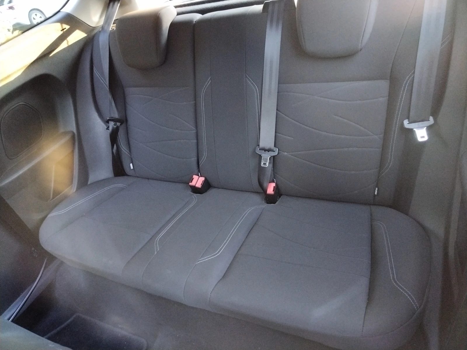Ford Fiesta Econetic - изображение 8