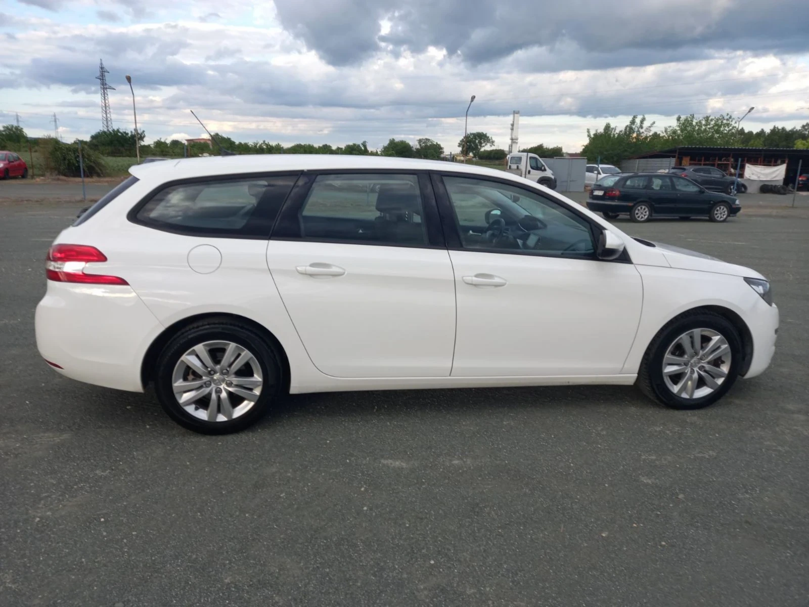Peugeot 308  - изображение 4