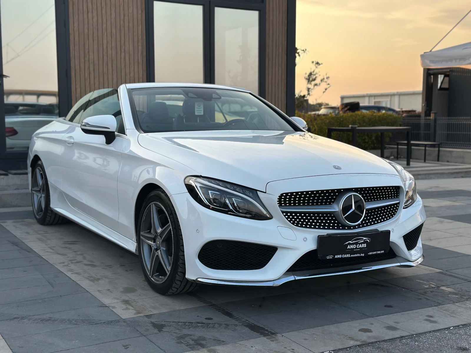 Mercedes-Benz C 220 * AMG Line* 4Matic* 9G* Cabrio* FULL*  - изображение 2