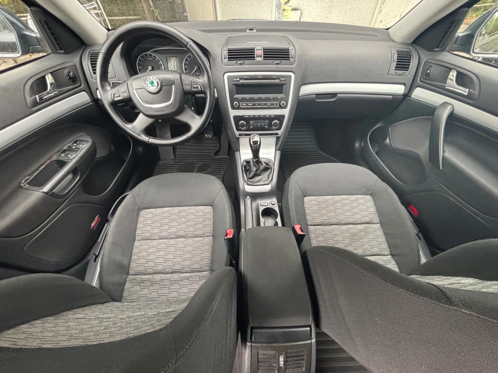 Skoda Octavia 2.0 TDI - изображение 10