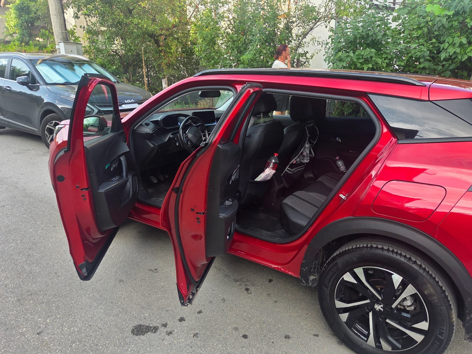 Peugeot 2008 New Line Up ALLURE PACK 1.2 - изображение 6