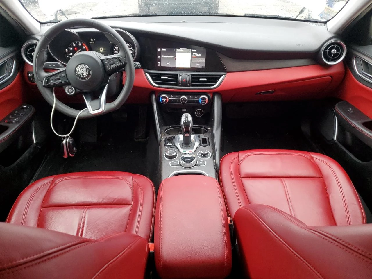 Alfa Romeo Giulia 2.0* TI* РЕАЛНИ КМ! - изображение 7