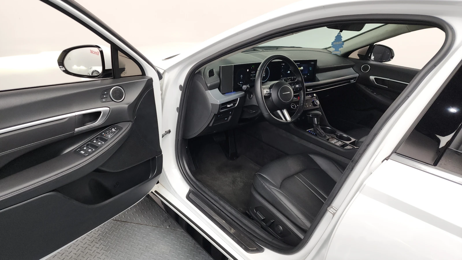 Hyundai Sonata The Edge 2.0LPG Business 1 autogeorge.com | Mobile.bg � ����������� 10