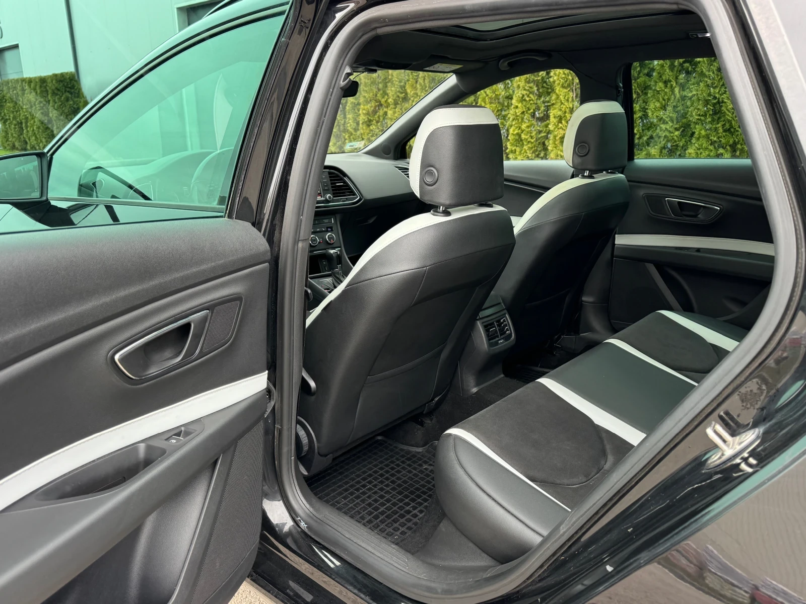 Seat Leon 2.0TSI Cupra/300/ST/DSG/FULL/�����������/��������! | Mobile.bg � ����������� 15