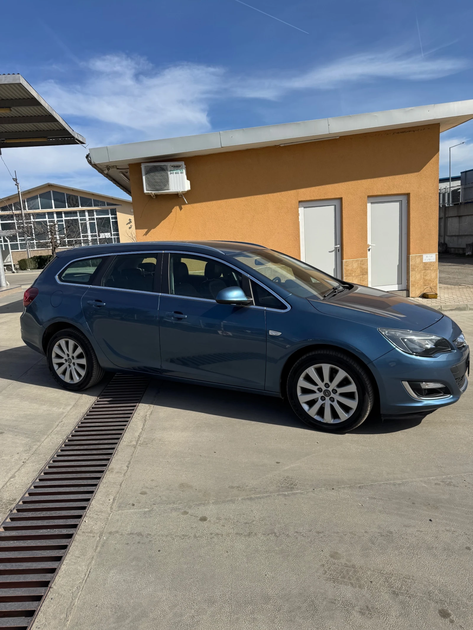 Opel Astra, снимка 3 - Автомобили и джипове - 53798155