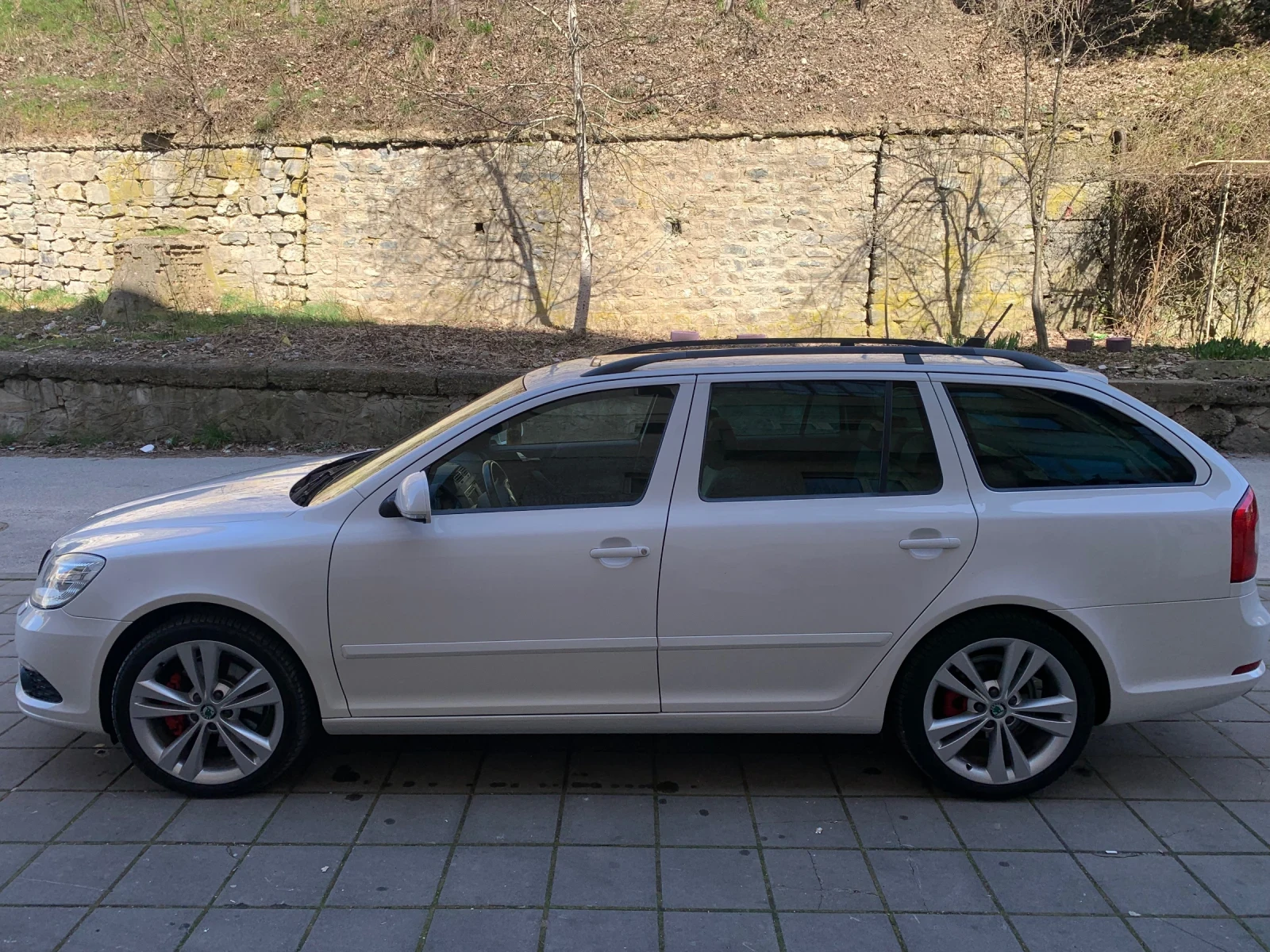 Skoda Octavia VRS, снимка 12 - Автомобили и джипове - 53836330