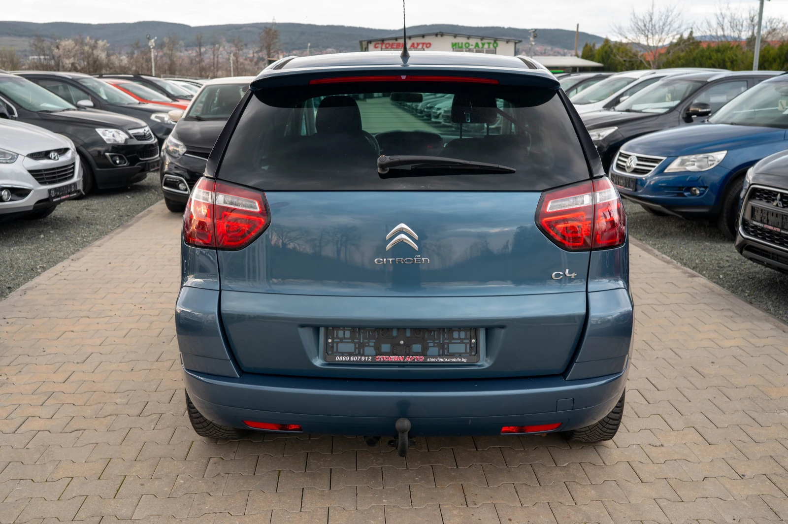 Citroen C4 Picasso 1.6i* 120кс* бензин* фейс* LED, снимка 8 - Автомобили и джипове - 53984320