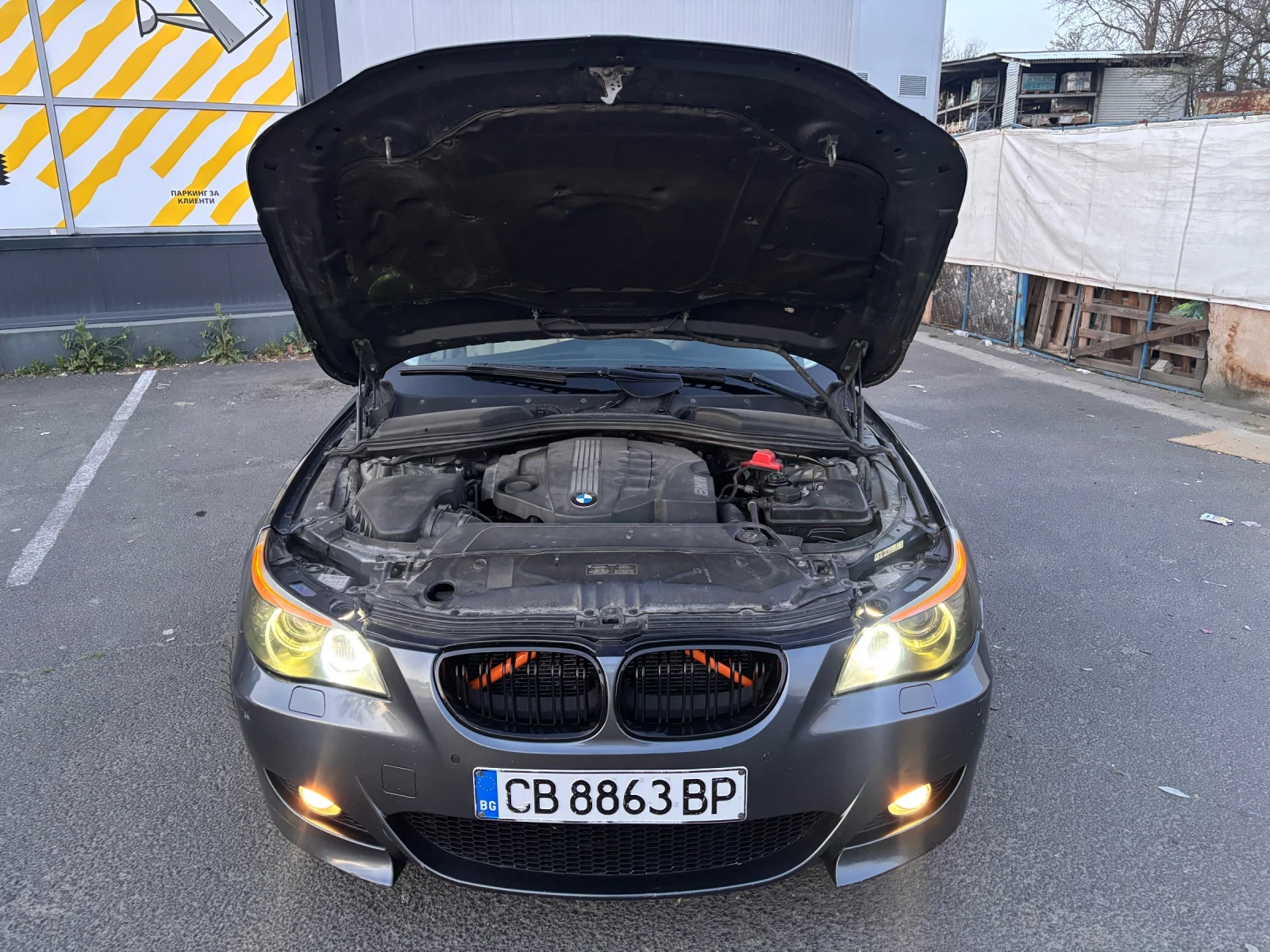 BMW 520 E60 177hp - Перфектен - 2 комплекта джанти, снимка 14 - Автомобили и джипове - 54086489