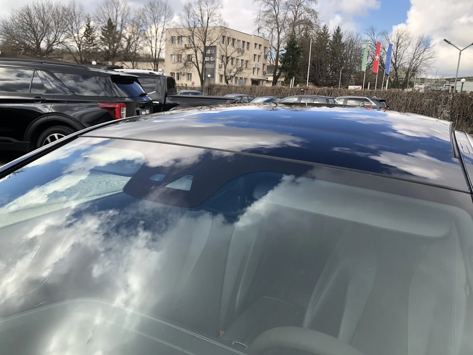 Mercedes-Benz E 220  AMG 4Matic Burmester Pano Digital, снимка 15 - Автомобили и джипове - 54096064