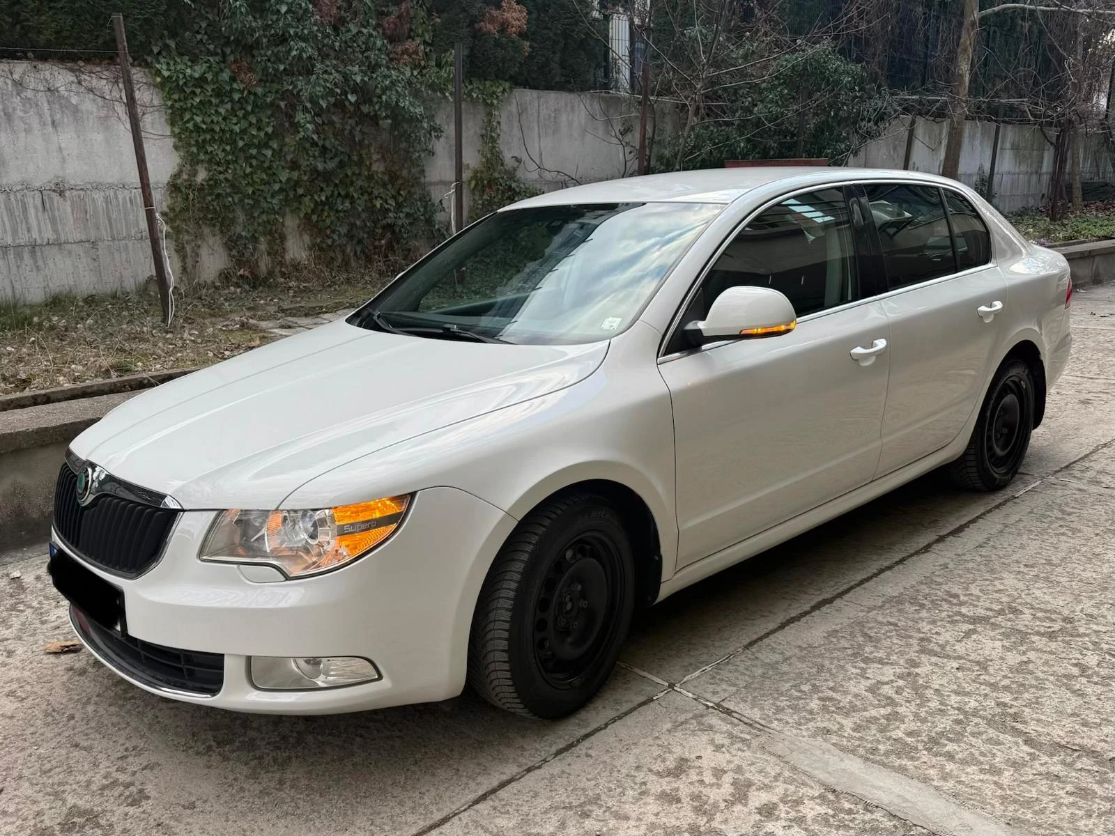 Skoda Superb Амбишън 1, 4 TSI, снимка 6 - Автомобили и джипове - 54281199