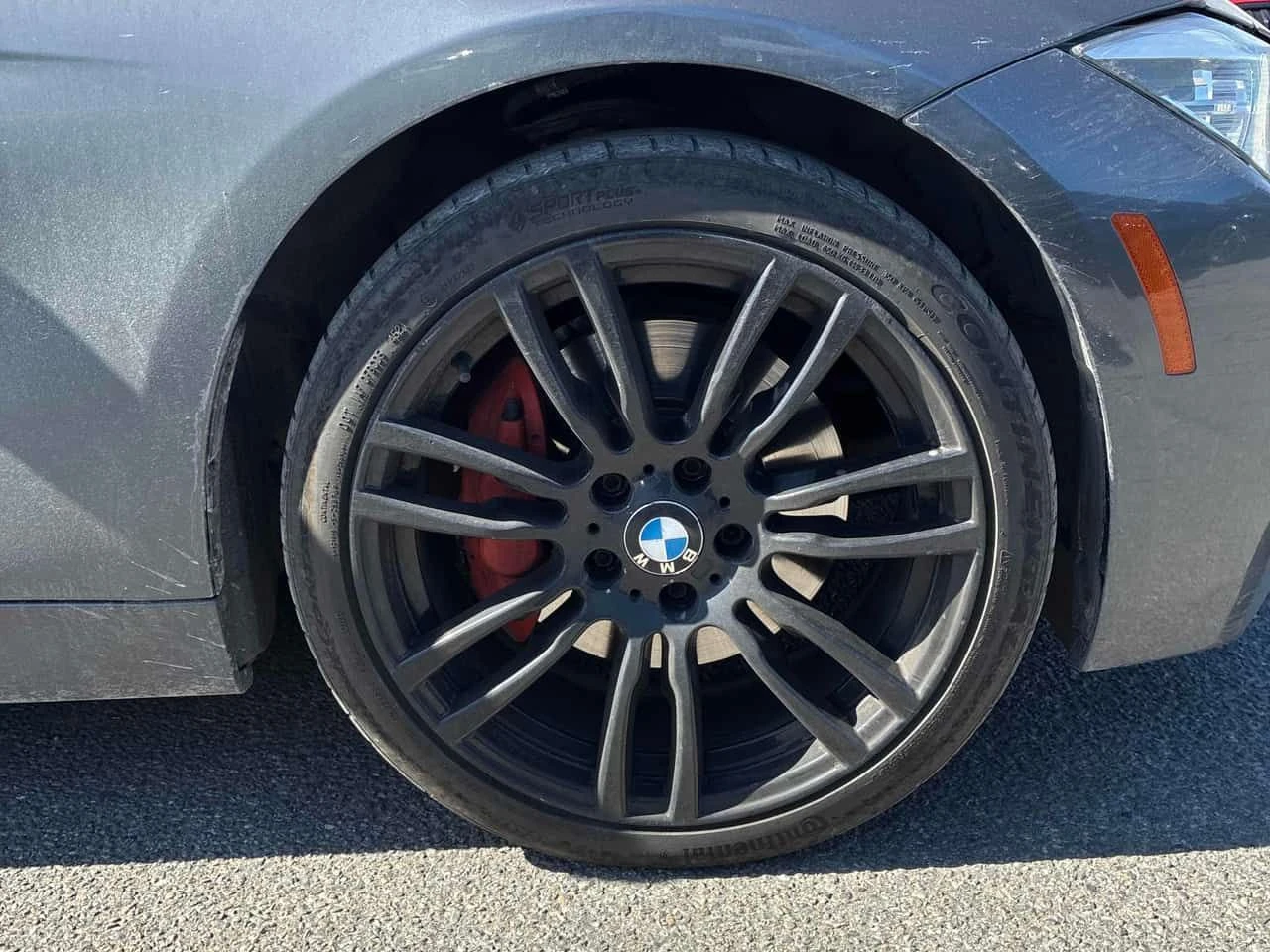 BMW 330 xDrive / CAMERA / ПОДГРЕВИ / КЛИП НА МОТОРА , снимка 7 - Автомобили и джипове - 54366157