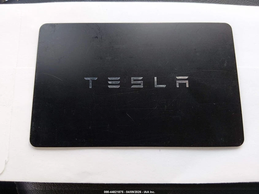 Tesla Model Y Long Range Dual Motor All-Wheel Drive, снимка 11 - Автомобили и джипове - 54419091