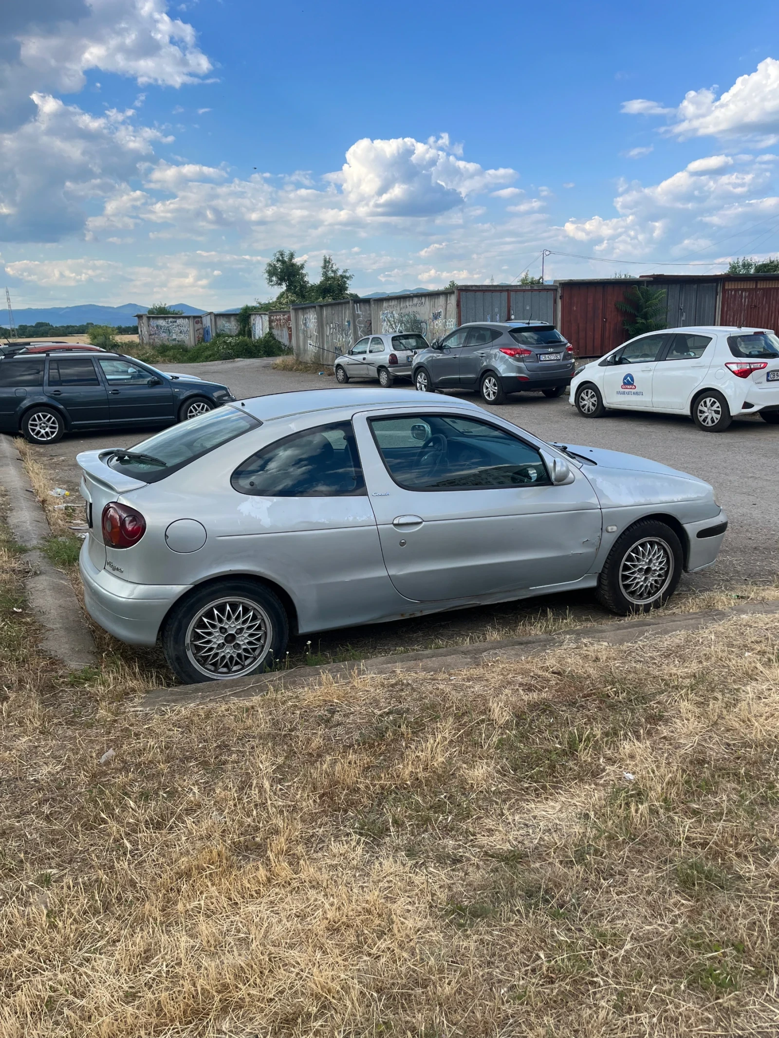 Renault Megane, снимка 6 - Автомобили и джипове - 55772378